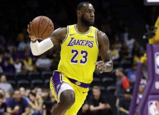 BJL平台-
NBA单场40分排行榜：詹姆斯91次未进前三名 乔丹也仅排第二(图6)